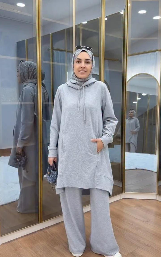 Ch # 620 - Women’s Two-Piece travelling Casual Winter Fleece Outfit