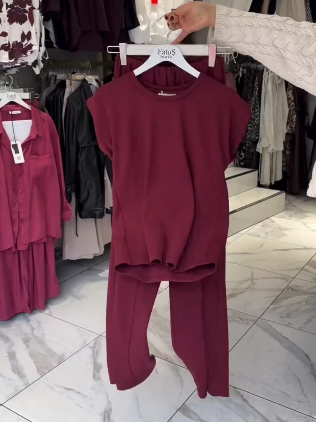 CH # 548 Cap Sleeves Top & Free-Fall Trouser