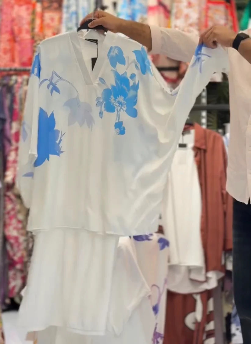Women floral printed kurta set, summer lawn outfit for women, loose fit long shirt with matching trousers, casual eastern wear, stylish two piece dress, trendy daily wear outfit 03